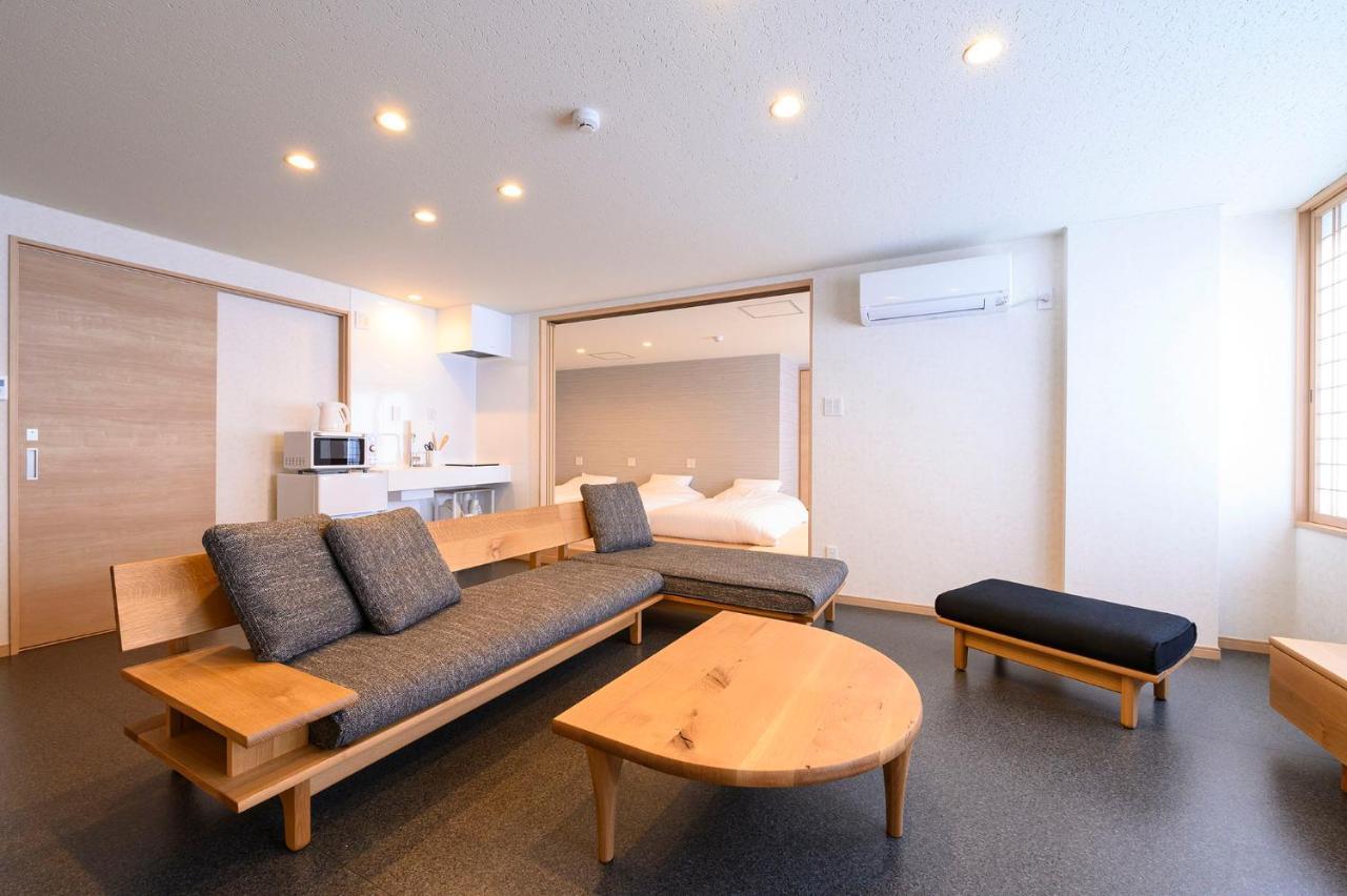 Beyond Hotel Takayama 3Rd Exteriör bild